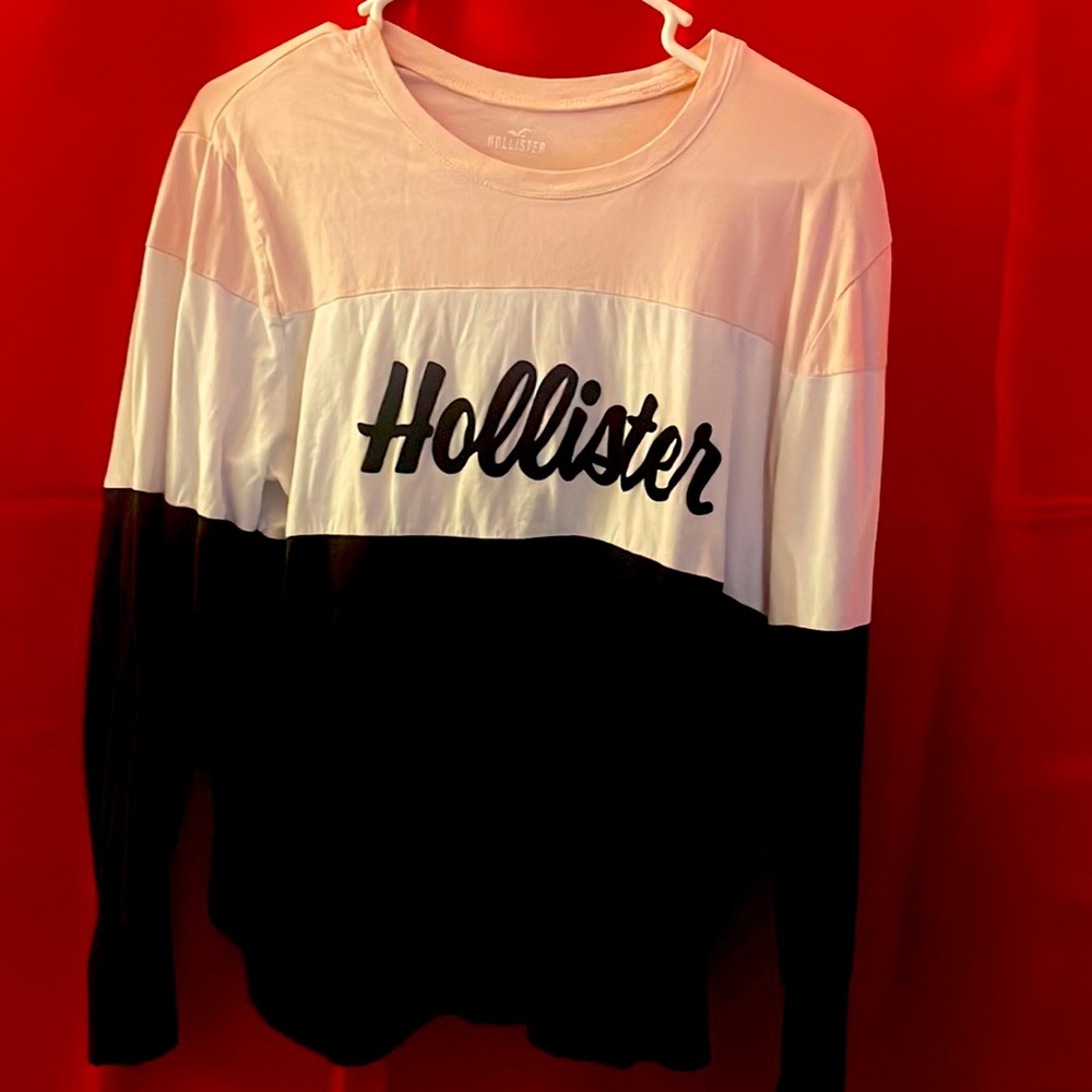 Like new Hollister long sleeve shirt size small